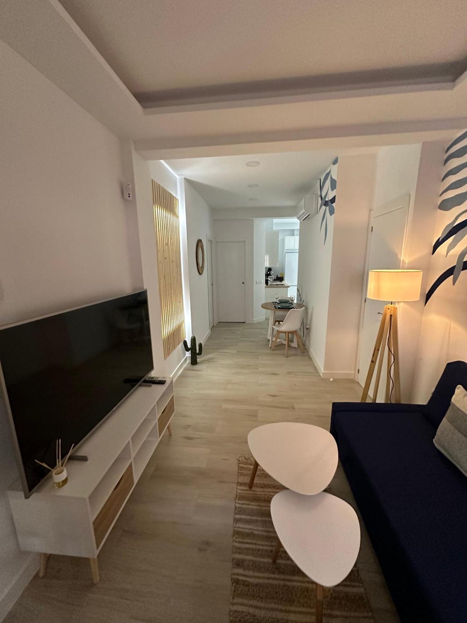 Apartamento Andalucia 33 Izquierda マラガ エクステリア 写真