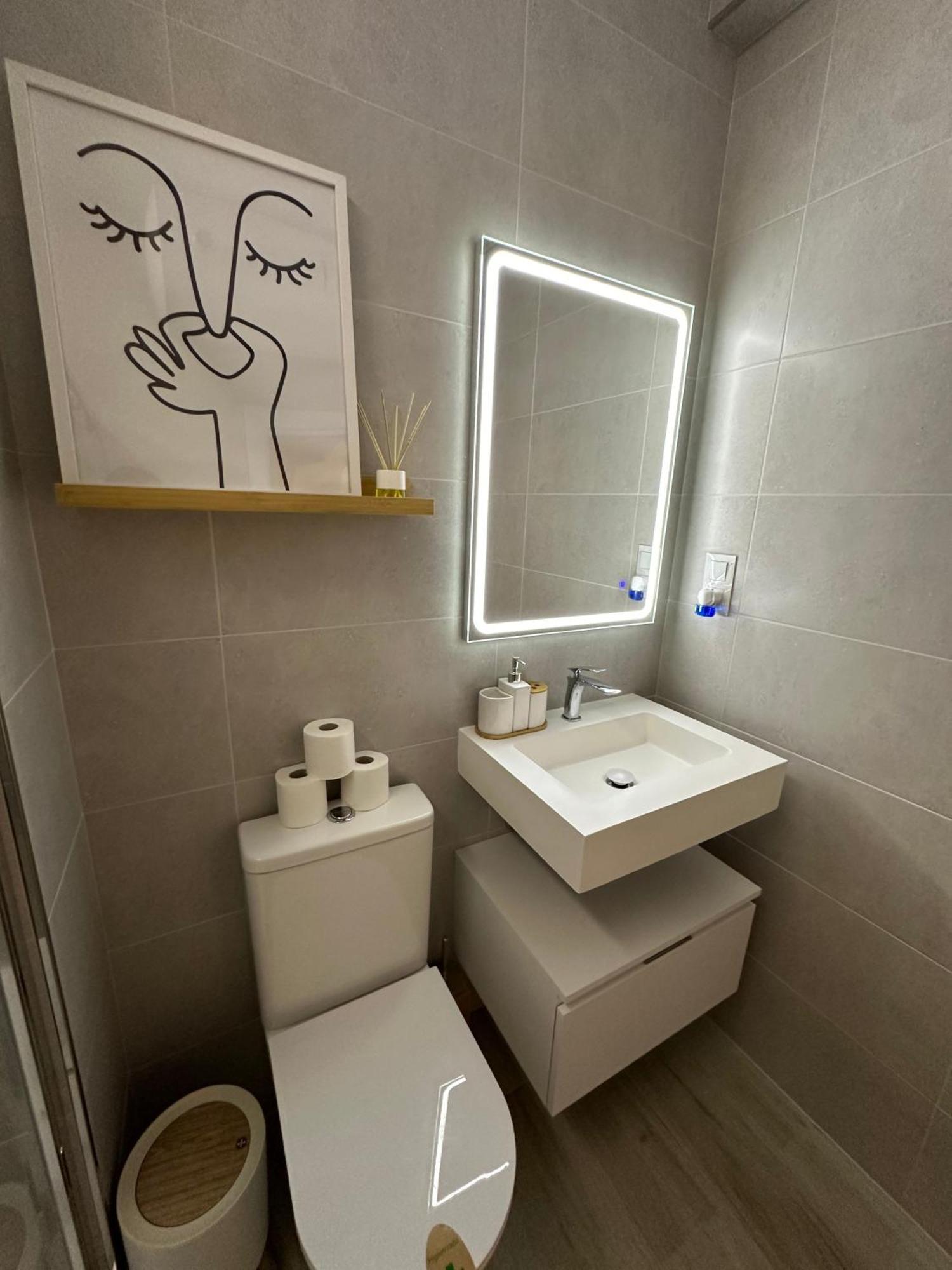 Apartamento Andalucia 33 Izquierda マラガ エクステリア 写真